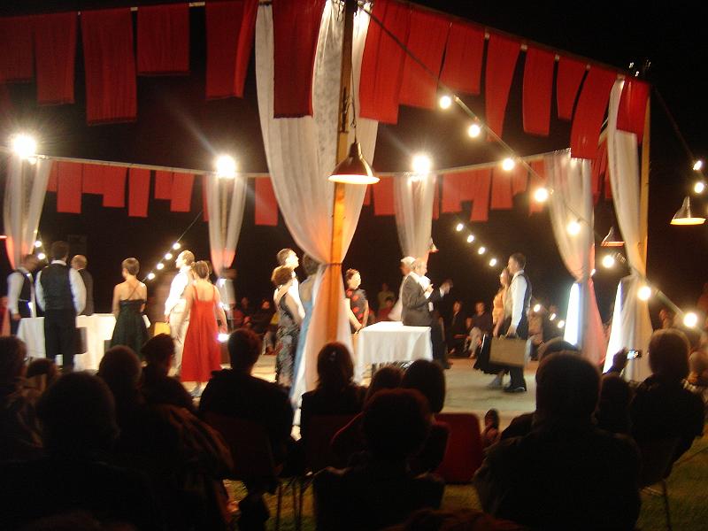 29 juin Spectacle l'Enorme clos Laperouse (013).jpg